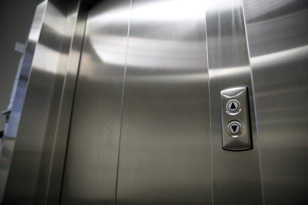 Commercial elevator